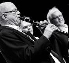 Swinging Feetwarmers (D)