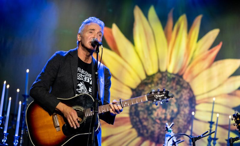 Kristian Lilholt med band