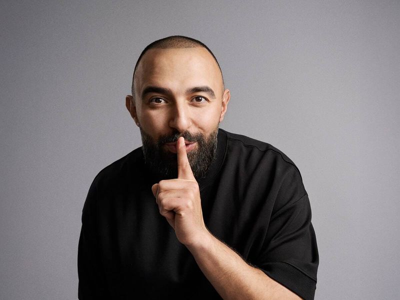 Hadi Ka-koush – Næsten Helt Normal!