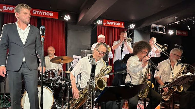 Sinatra Syndicate - Vokal: Henrik Egholm