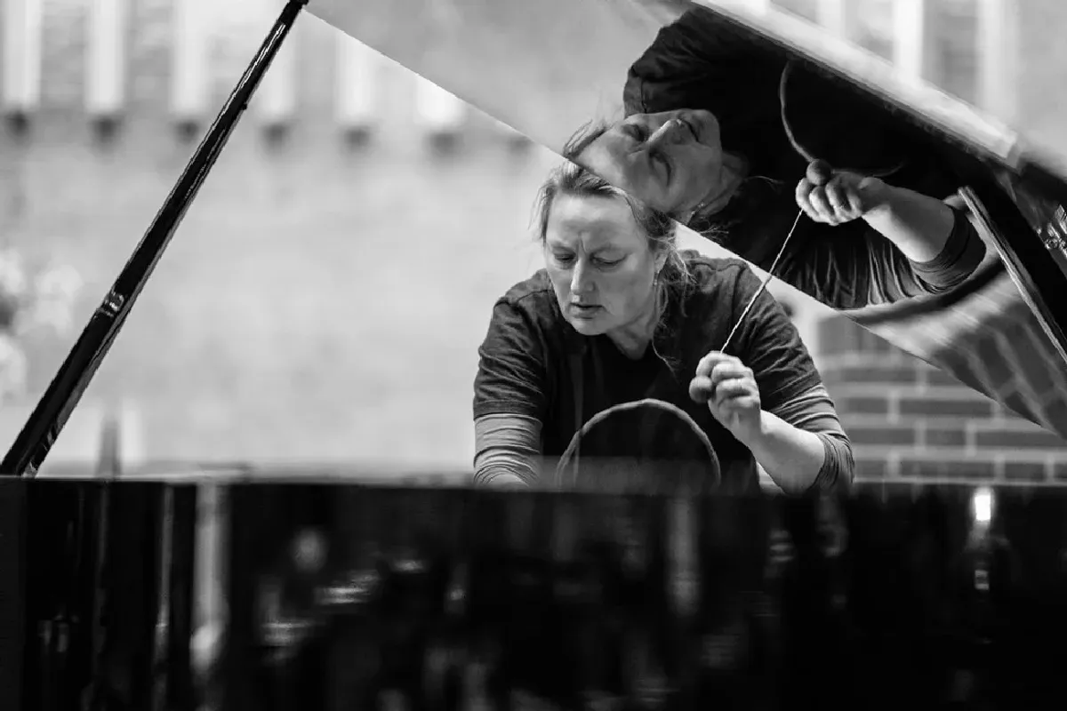 Olga Witte Solo