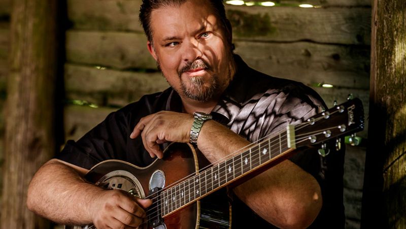 Perry Stenbäck og Dekadans