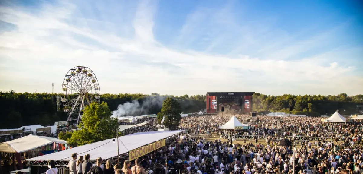 End Show Lørdag