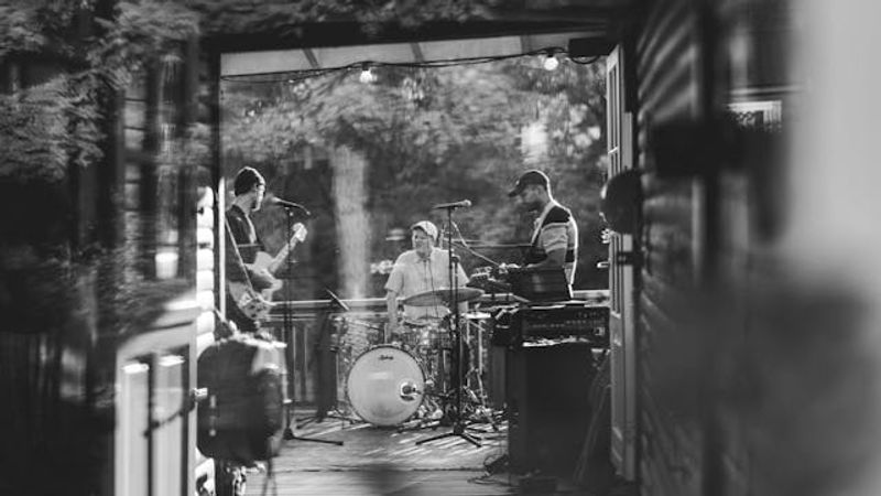 Vinterjazz: Lakes & Fires