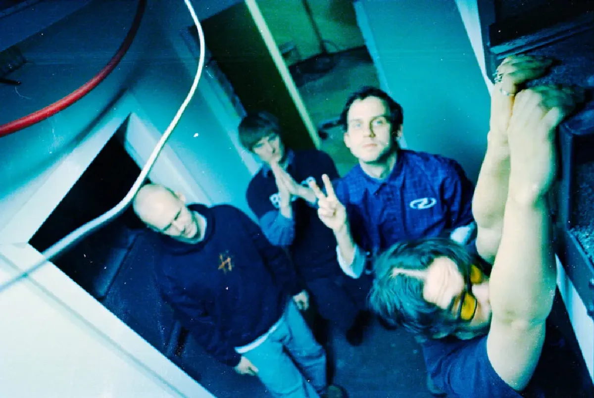 GAUSS præs. Crushing, Sauna Senere & Merry