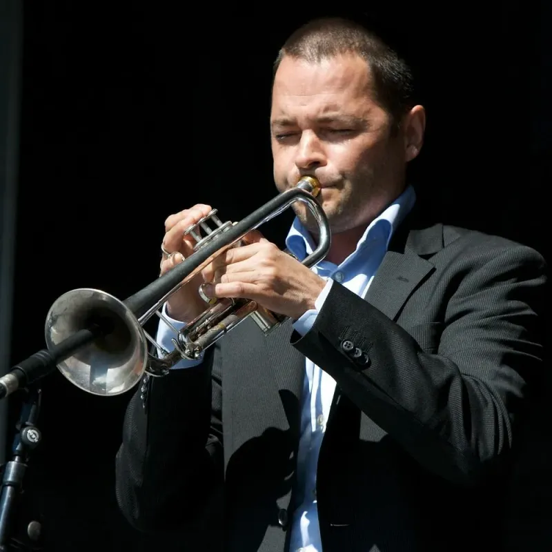 Arve Henriksen