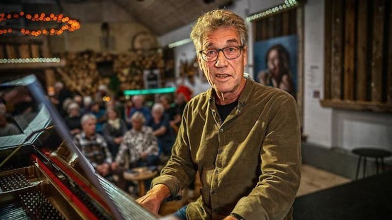 Fællessang med Ole Toftdahl