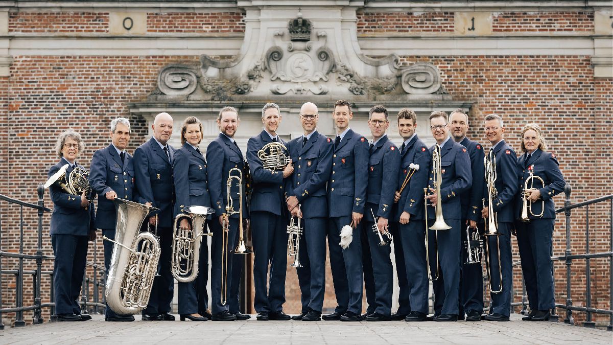 Feminissimo - Prinsens Musikkorps