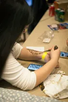 SOMMER PÅ FORBRÆNDINGEN: HENNA OG KREA