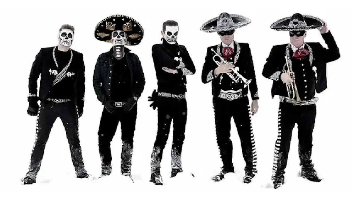 HOLA GHOST // The Lost Seamen