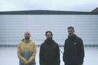 Puke Wolf, Omsorg & Breadwinners
