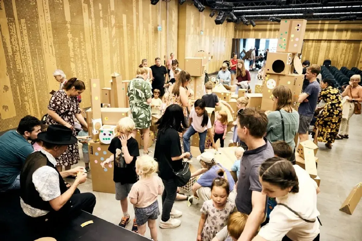 Jazzlegeplads med En Hemmelig Klub