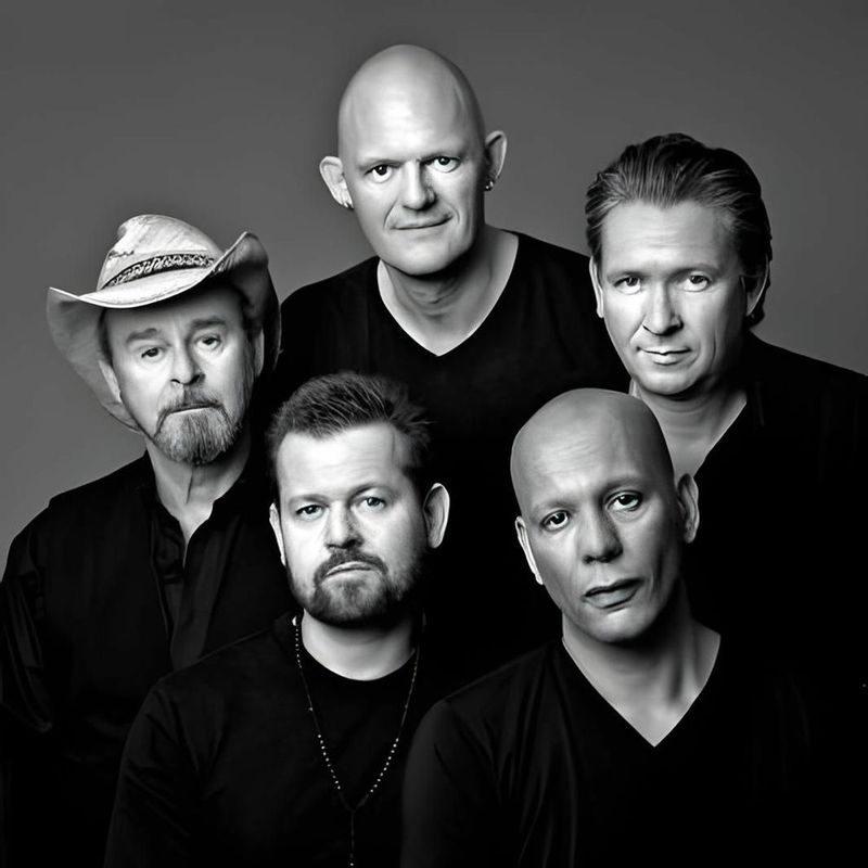 Flames - Big Fat Snake Tribute