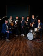 Barfoeds Jump Band