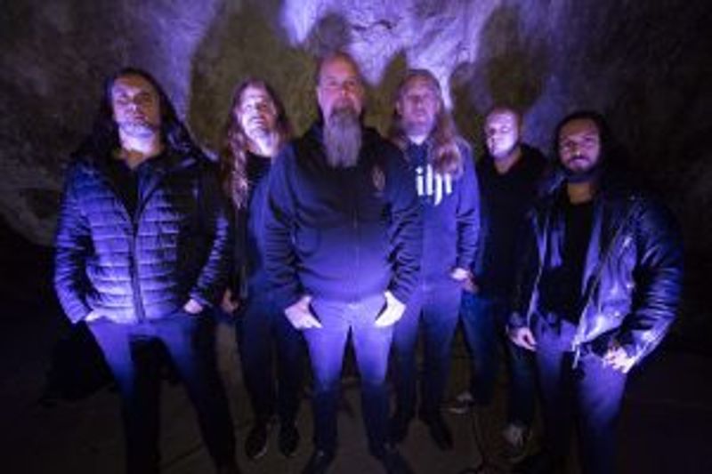 Saturnus + Grusom + Endarken + Blodmåne