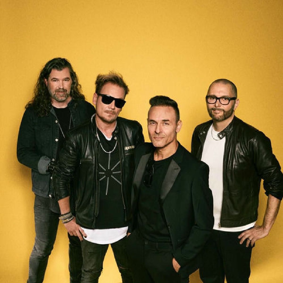 UÅH: Johnny Deluxe + Sømændene