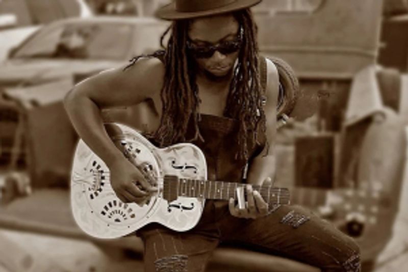 Steve Ray Ladson (USA)