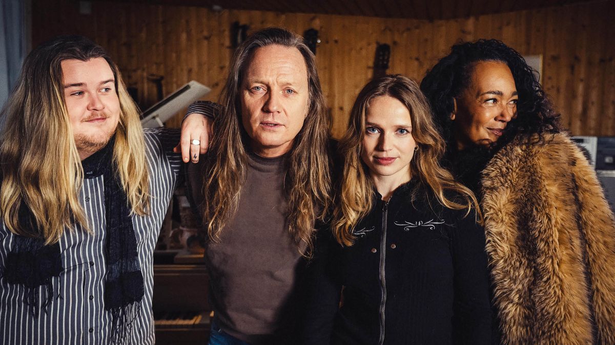 Danmarks Underholdningsorkester hylder Kim Larsen m. Jesper Binzer, Caroline Henderson, Dopha, Mathias Ranch