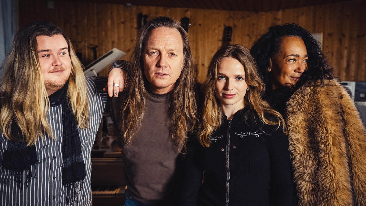 Danmarks Underholdningsorkester hylder Kim Larsen m. Jesper Binzer, Caroline Henderson, Dopha, Mathias Ranch