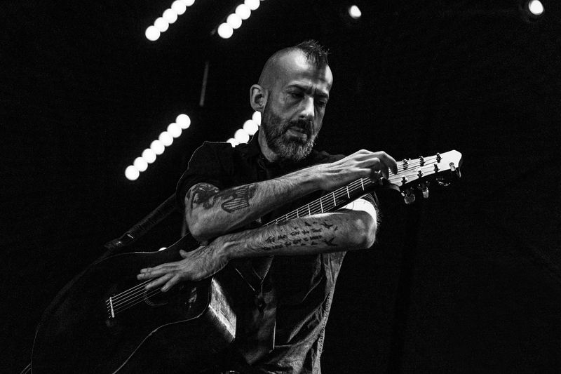 Jon Gomm