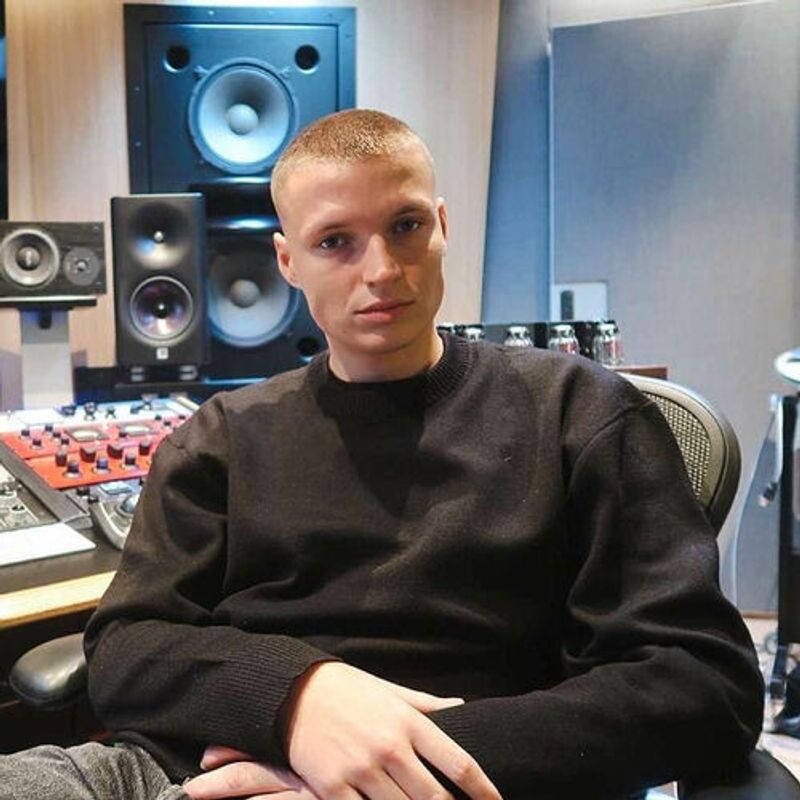Venteliste: KUTO Club – Anton Westerlin, MAS, Ozzy, Mille, Faza, Cherrie, Zuloo, TopGunn, Kundo